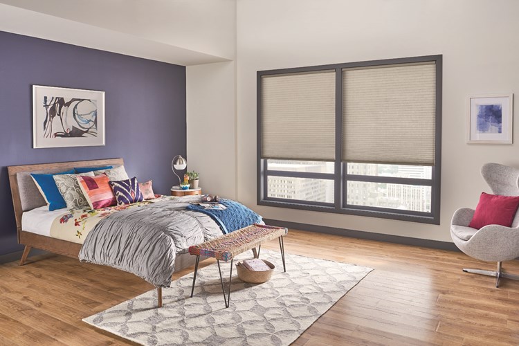3/4&quot; Single Cell Cellular Shades with Cordless Lift: Luxe, Earthy Taupe 0134