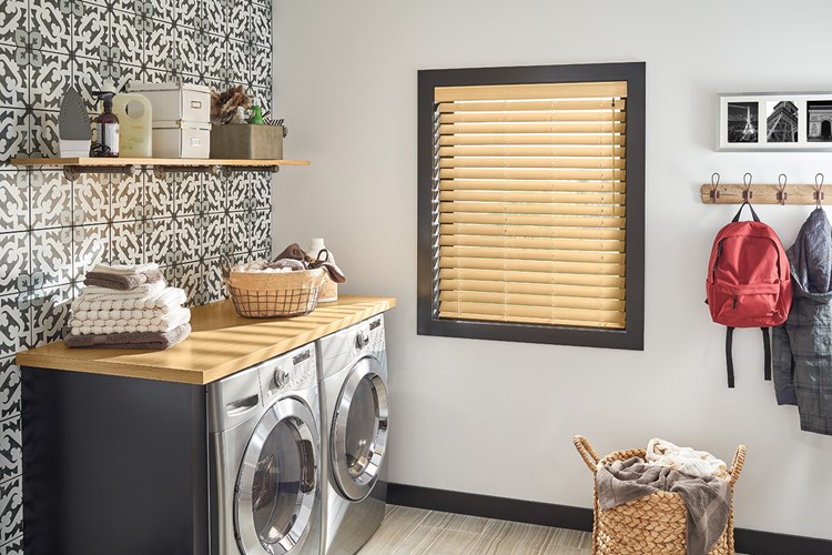 2 1/2&quot; Premium Faux Wood Blinds with Cordless Lift/Wand Tilt: Natural 7036 with 3&quot; Standard Valance